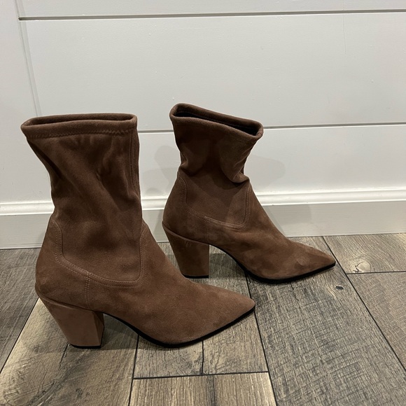 Stuart Weitzman brown suede Kenley booties - Picture 5 of 6